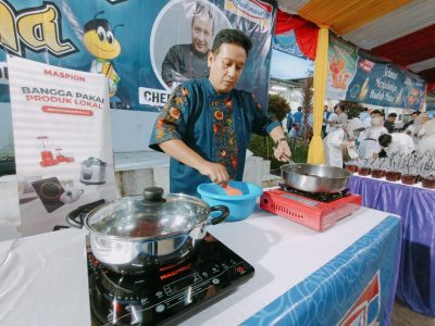 Chef Ranu Visuda hadir pada Opening Event bersama Indomaret di Bandung