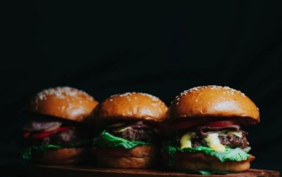 Sajikan Menu Utama Burger, Resto 1001 By Rakan Arti Hadir di Ciwalk