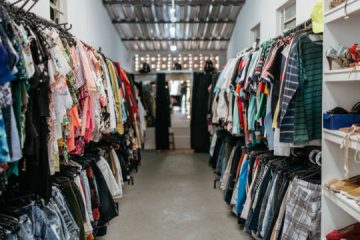 bisnis thrifting